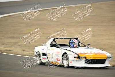 media/Jan-26-2025-CalClub SCCA (Sun) [[cfcea7df88]]/Group 5/Race/